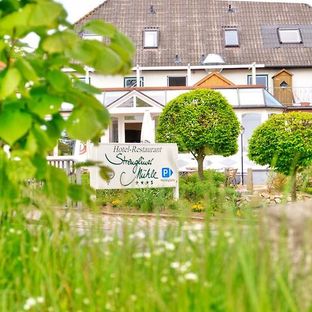 Flair Landhotel Strengliner Muehle Pronstorf Exteriör bild